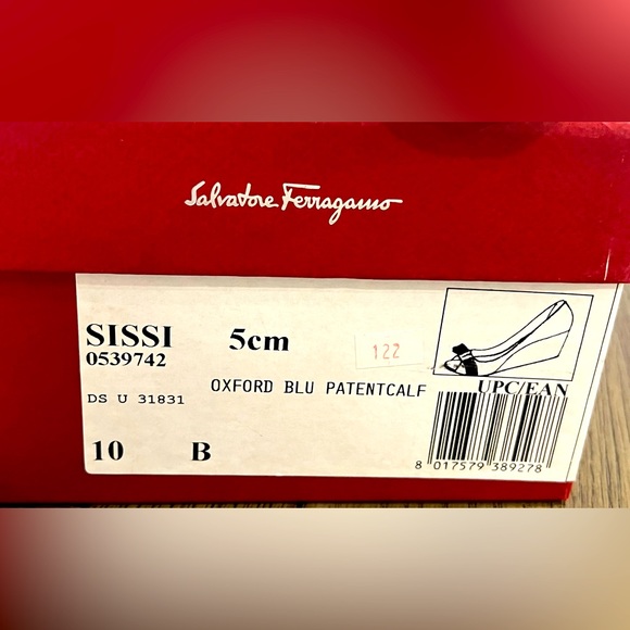 Salvatore Ferragamo Wedge Pumps. Peep-Toes with Bow Accent. NO BOX. - Picture 4 of 4